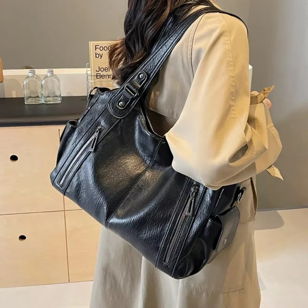 Soft Interior Compartment Shoulder Bags 2025 High Quality Fashion with Zipper Closure